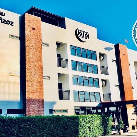 Loft 202 Hotel Бангкок Экстерьер фото